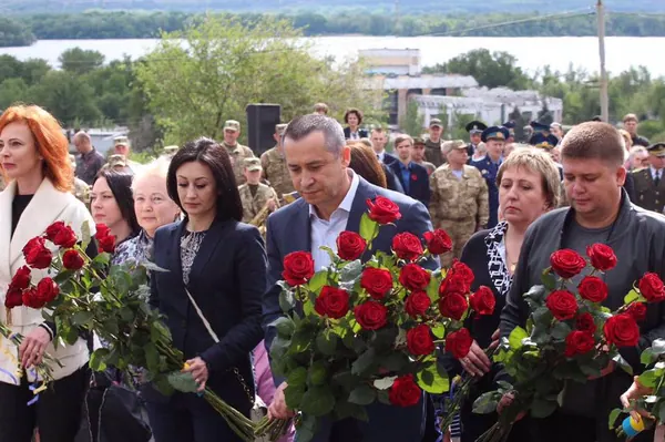 З Днем Перемоги, друзі!