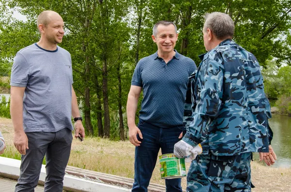 Комунальні служби самі із забрудненнями не справляються