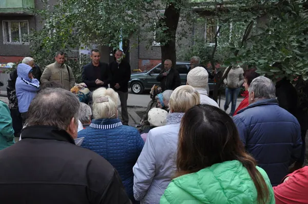 Зустріч з мешканцями житлового масиву Сонячний — фото 1