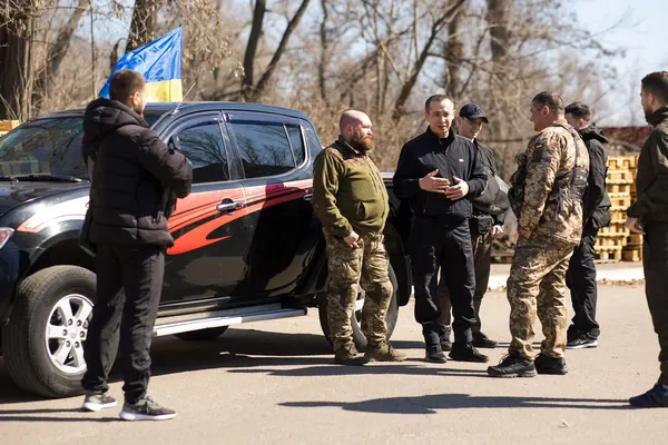 Ми одна суцільна і непереборна лінія оборони міста