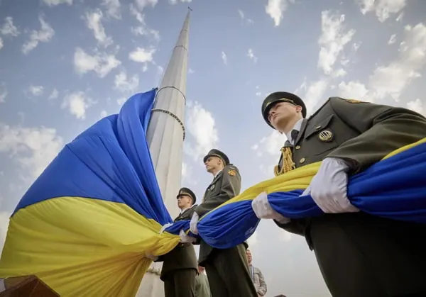 Український прапор стане символом Перемоги