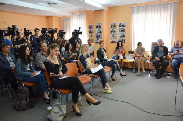 Прес-конференція Вибори до Верховної Ради на 27 окрузі — фото 4