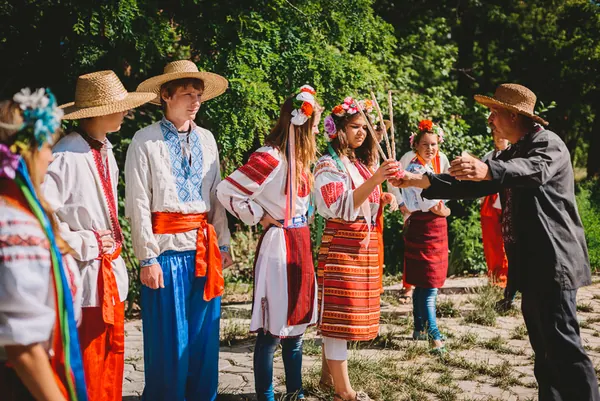 Вихованці дитячого будинку "Сім'я" ознайомились із культурною спадщиною Дніпропетровщини — фото 8