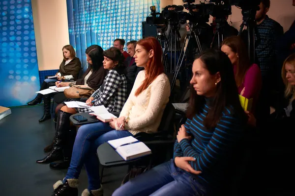 Прес-конференція «Аналіз роботи Дніпропетровської міської ради» — фото 4