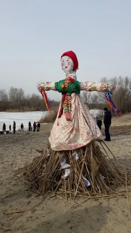 Масляні гуляння на житловому масиві Ломівський — фото 7