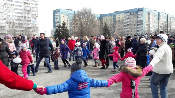 Масляні гуляння на житловому масиві Ломівський — фото 10