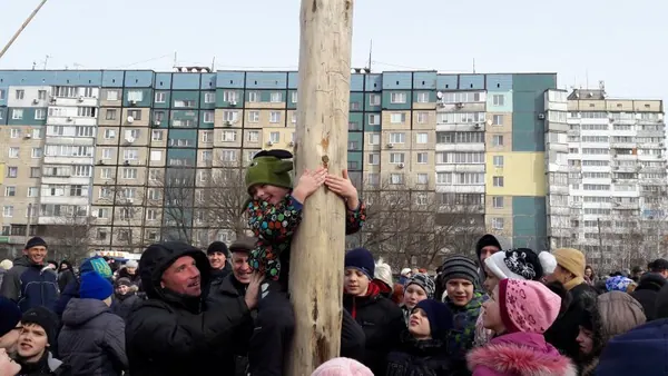 Масляні гуляння на житловому масиві Ломівський — фото 11