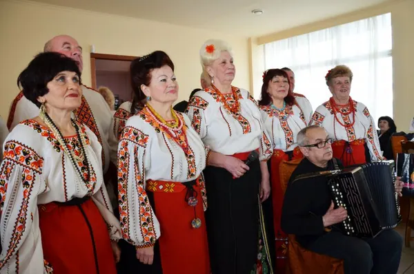 Свято 8 березня у клубі пенсіонерів — фото 9