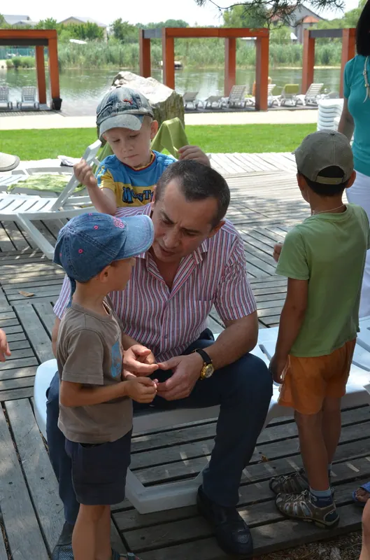Діти з дитячих будинків «Мій дім» та «Добре вдома» на відпочинку у заміському комплексі — фото 54