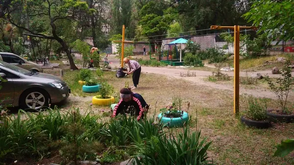 Конкурс серед ОСББ на "найдружніший і сонячний двір" — фото 2