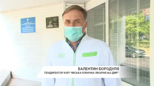 Продовжую виділяти гроші з власного фонду на масштабний ремонт у 21-й і 8-й лікарнях міста
