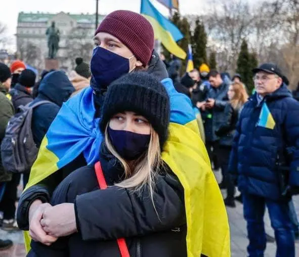 Нас уже не зламати!
